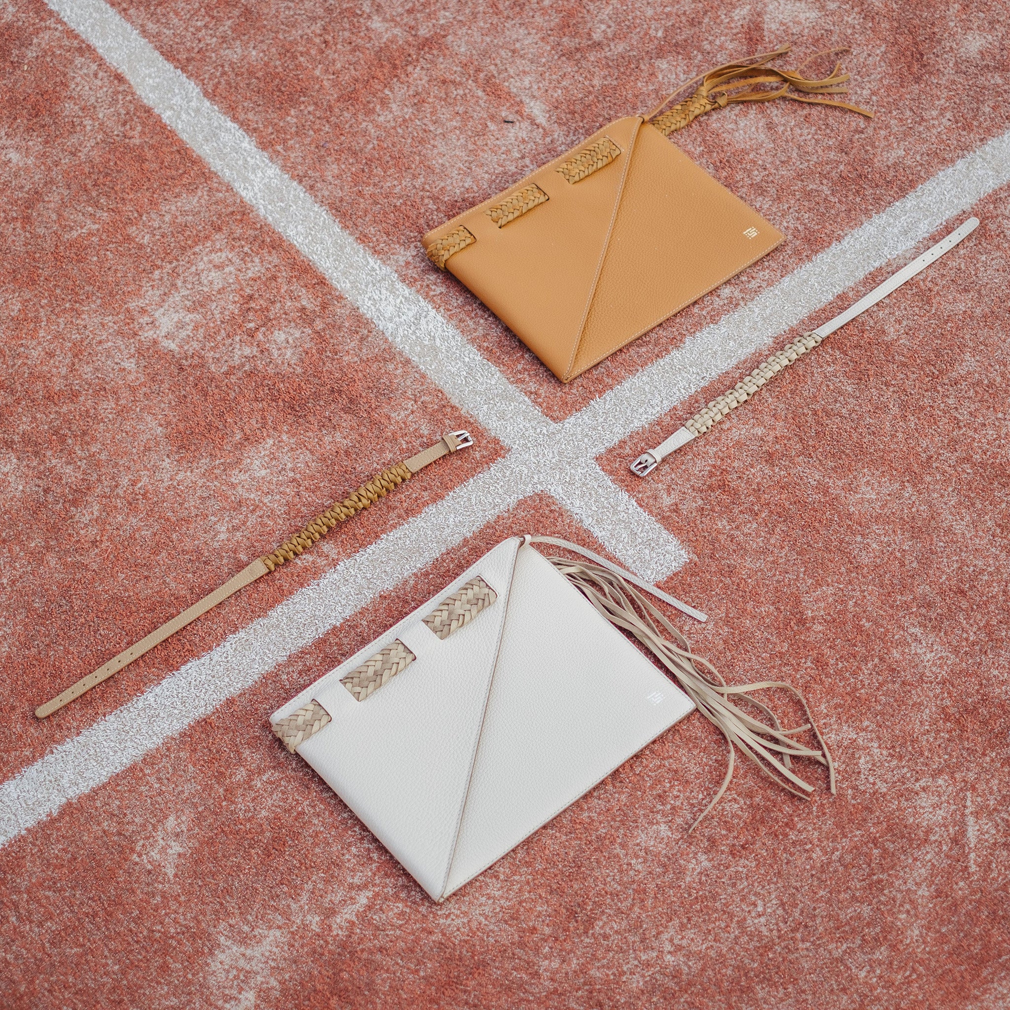 Faseelah Leather Pouch